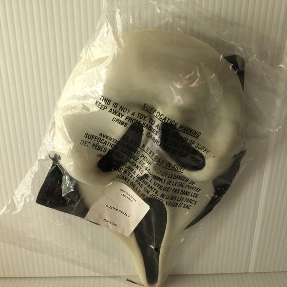 Vintage Scream Ghost Face Mask Glow In The Dark Easter Unlimited 9974 NO HOOD - Picture 2 of 10